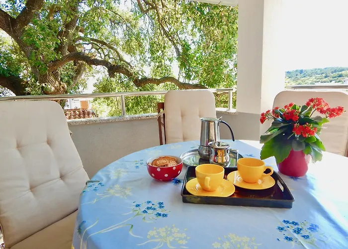 Apartman Carmen *
