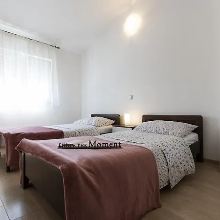 Apartman Carmen