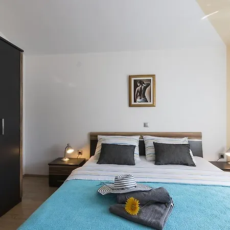 Carmen Apartman