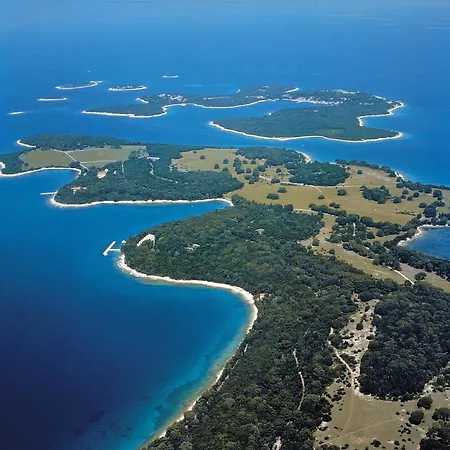 Apartman Carmen *